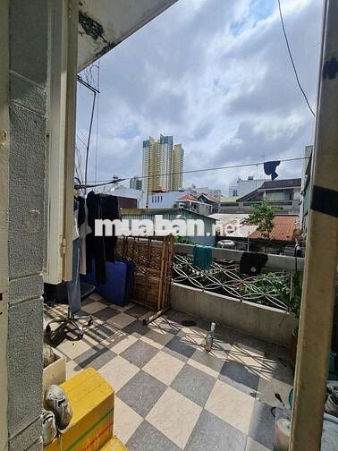 Phòng trọ sinh viên giá hợp lý TT Q5, gần Bus, Chợ - Ưu tiên sv NAM