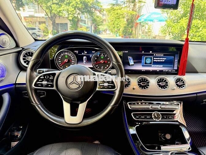 Mercedes Benz E180 2020