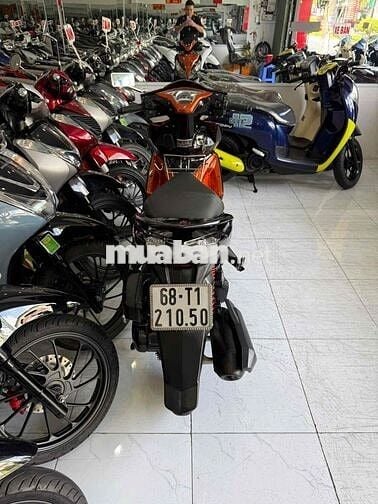 AIR BLADE 2014. Xe Đẹp - Máy Zin Êm Ấm. BS 68