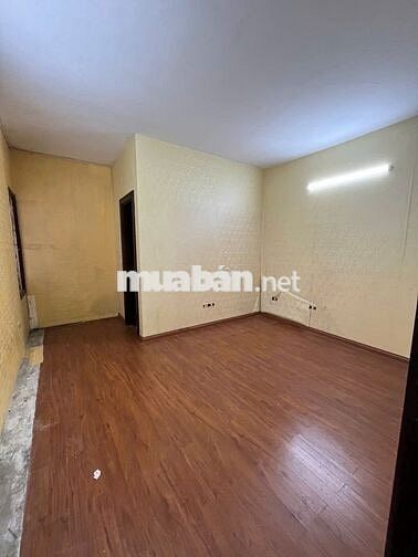 Cho thuê nguyên căn 3 tầng làm văn phòng – 59m²/tầng – Ngõ 111 Láng Hạ