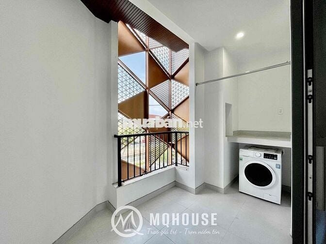 Cho thuê 1PN - FULL NỘI THẤT ngay LẠC LONG QUÂN - ÂU CƠ, nhà mới 100%