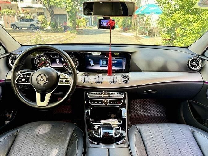 Mercedes Benz E180 2020