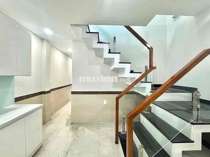 🏡 60m2 - View Land mark -Giáp Q1 - Ngang 4m - HXH Chỉ 5ty45