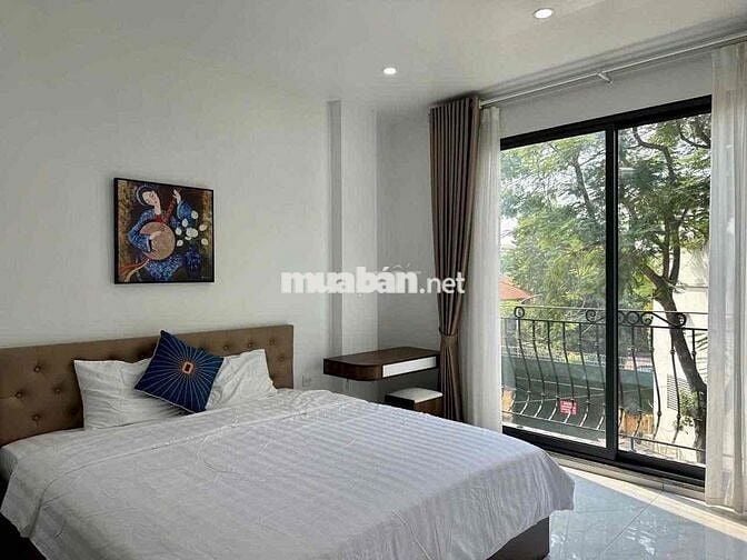Cho Thuê Căn Hộ Tone Gỗ Ngay Gần Học Viện Hàng Không