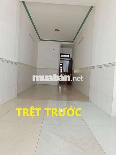 Nguyễn Giản Thanh Quận 10-Nhà 2 mặt ngay chợ thuốc cần bán