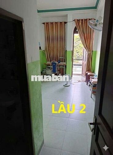 Nguyễn Giản Thanh Quận 10-Nhà 2 mặt ngay chợ thuốc cần bán