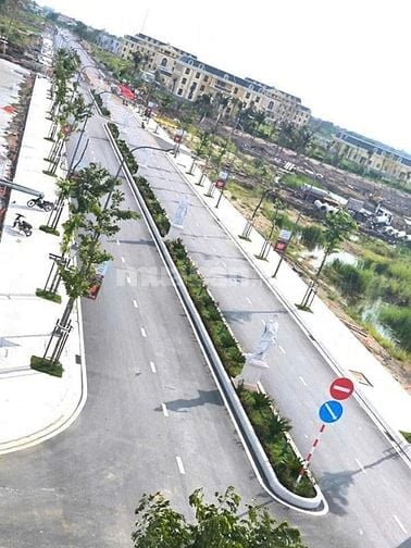 BÁN ĐẤT NỀN AGORA CITY NGAY TRUNG TÂM HÀNH CHÍNH THỦ THỪA