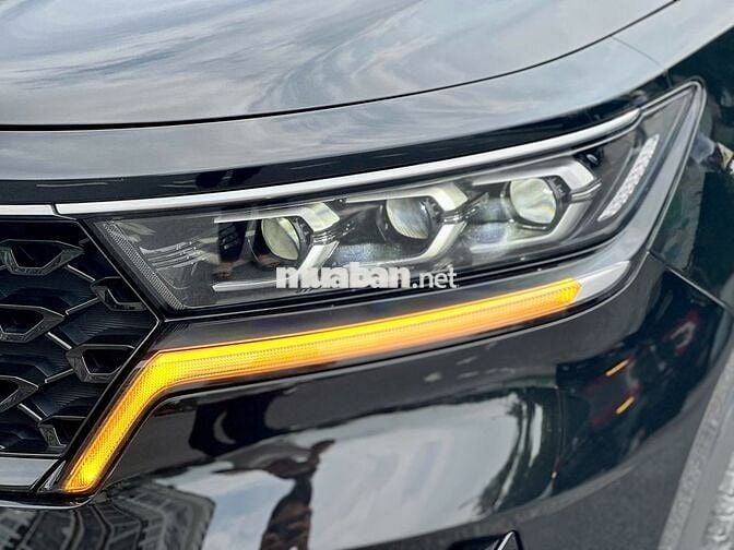 Kia Sorento 2.5 Signature 2022 màu đen
