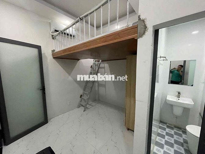 CHO THUÊ PHÒNG KẾ ĐẦM SEN GIÁ RẺ CÓ MÁY LẠNH TỦ ĐỒ CỰC SẠCH SẼ AN NINH