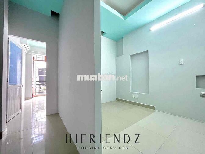 CHDV 2 Phòng ngủ ban công mới toanh gần Ngã Tư Bốn Xã cách VHU 9P