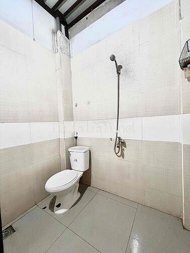 chính chủ cho thuê 1PN riêng, có sẵn máy lạnh kệ bế 57/27 Tô Hiệu