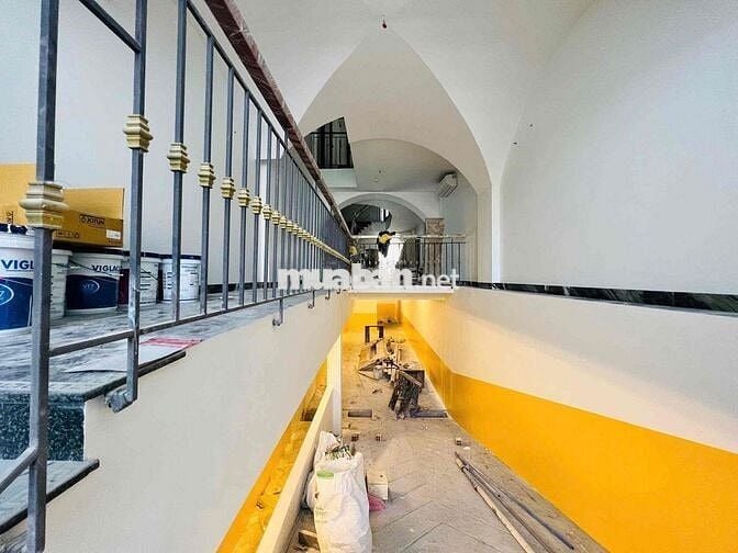 Mặt Tiền đường Tân Thắng 120m2, có tầng hầm, đối diện Aeon Tân Phú