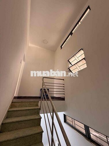 cần. bán nhà 3 tầng đường tô hiêu chính chủ