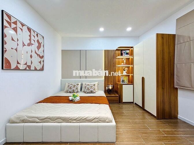 Tiết kiệm 1 Tỷ, Căn nhà 2 tầng Dương Quảng Hàm, có sân mini chỉ >5 tỷ