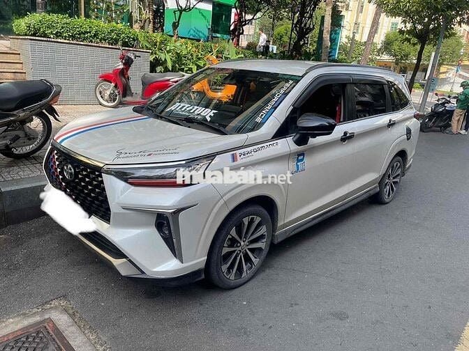 Toyota Veloz Cross 2023 - 80000 km