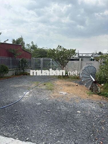 Nhà Vườn 2000m2 thổ cư shr đường ôtô quay đầu