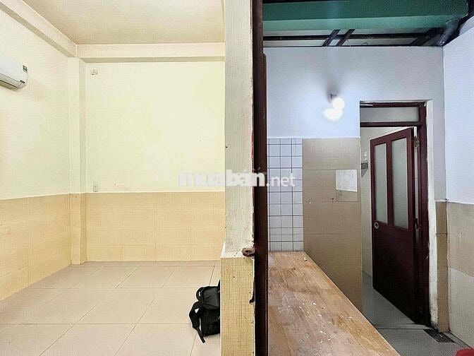 chính chủ cho thuê 1PN riêng, có sẵn máy lạnh kệ bế 57/27 Tô Hiệu