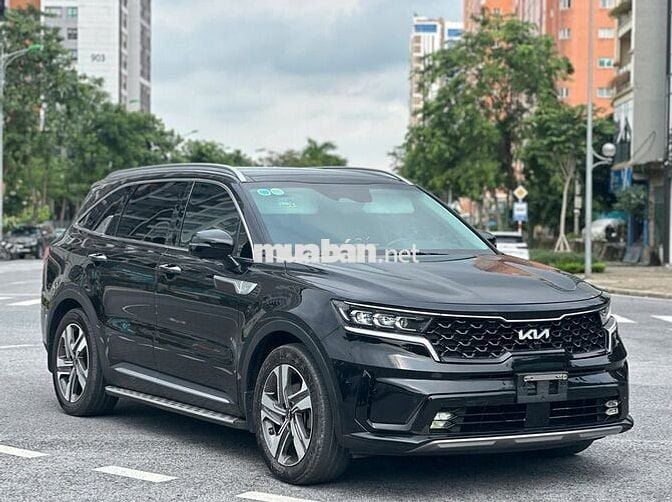 Kia Sorento 2.5 Signature 2022 màu đen