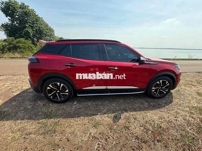 Peugeot 2008 2022 GT Line 1.2 AT - 22900 km