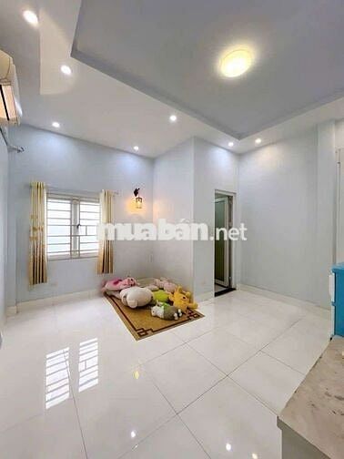 BÌNH TÂN 4.5TỶ- TRUNG TÂM KDC TÊN LỬA -CÁCH 20M RA MẶT TIỀN -2TẦNG.2PN