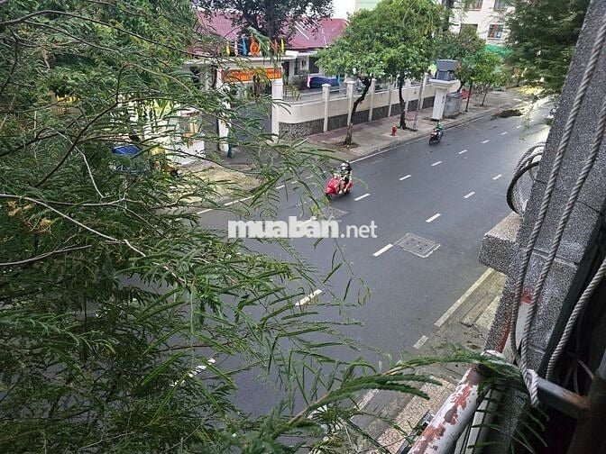 Cần bán gấp nhà trung tâm quận 5 (có thương lượng)