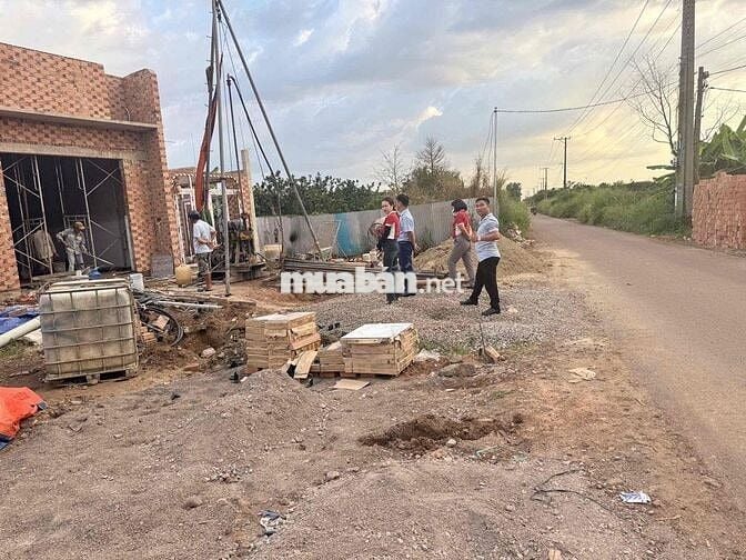 BÁN ĐẤT MT KINH DOANH GIÁP SÂN BAY LONG THÀNH