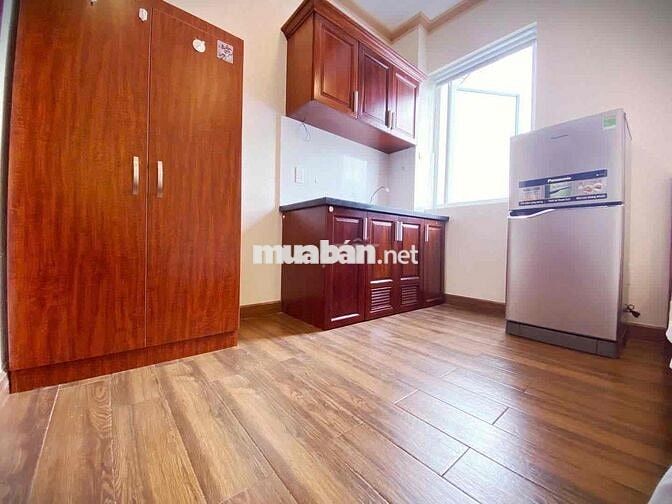 🏡💛 Căn Hộ Studio Full NT , Cửa Sổ Trời - Ngay Vòng Xoay Dân Chủ 💛🍀