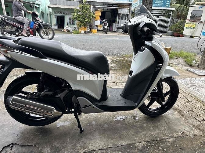 Honda SH150i đập thùng 2016Trắng sm110 xe mới chát