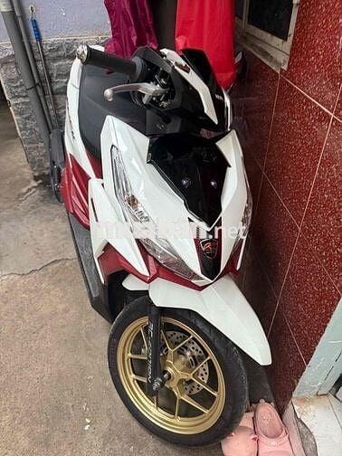 Honda Click Thái Trắng đỏ