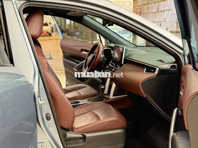 Cross 2021 1.8V - 53.076 km - Còn Giảm Lộc