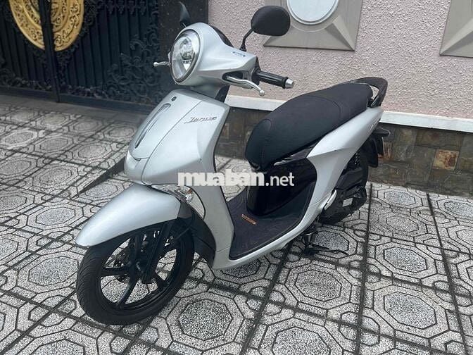 Bán YAMAHA Janus 124cc , màu bạc , dkld 08/2018