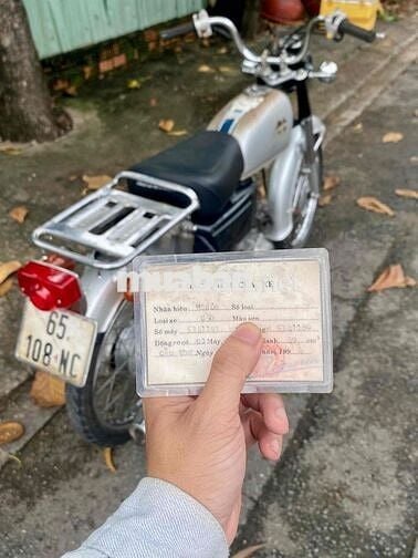 xe cd50 gtdd đồ zin lai rai, côn tự động ( ko côn)