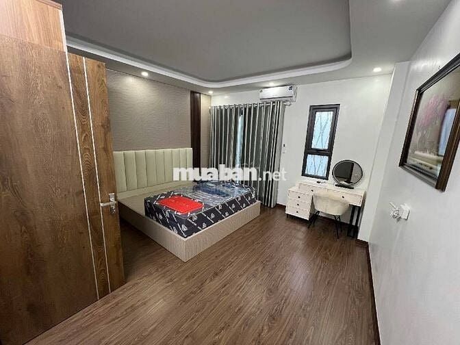 Bán nhà Thạch Bàn Long Biên - 5 tầng - 20m ra ô tô tránh nhỉnh 5 tỷ