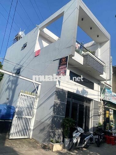 5X15 NHÀ 3 TẦNG NGỢP BANK ĐƯỜNG THÔNG XE TẢI NGUYỄN VĂN QUÁ GIÁ CỰC TO