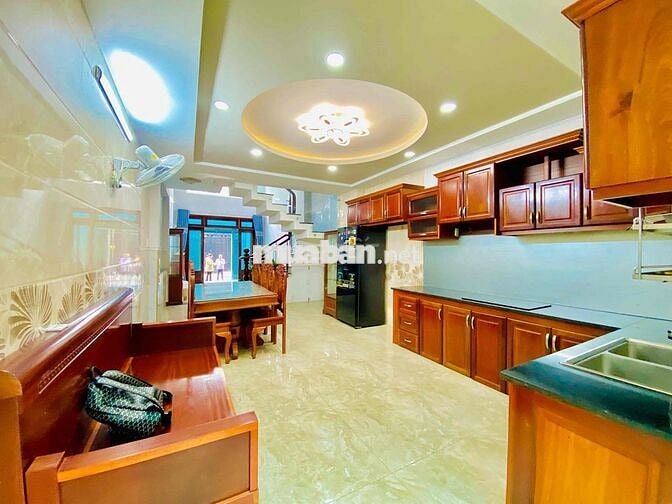 NHÀ CHÍNH CHỦ Ở BÁN PHẠM VĂN CHIÊU, PHƯỜNG 9, GÒ VẤP  FULL NỘI THẤT,