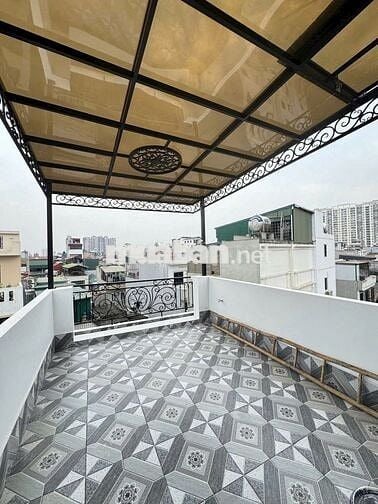 CẦN BÁN NHÀ BỒ ĐỀ LONG BIÊN HÀ NỘI.