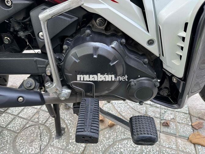 kẹt tiền nên cần bán exciter 135