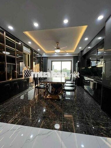 ĐÀM QUANG TRUNG- 6 TẦNG THANG MÁY GARA OTO- FULL NỘI THẤT