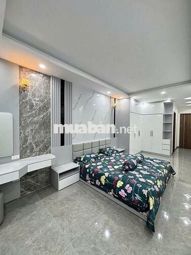 CẦN BÁN NHÀ BỒ ĐỀ LONG BIÊN HÀ NỘI.