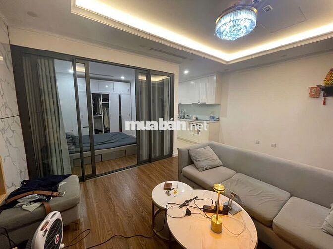 Cho thuê căn hộ đầy đủ nội thất