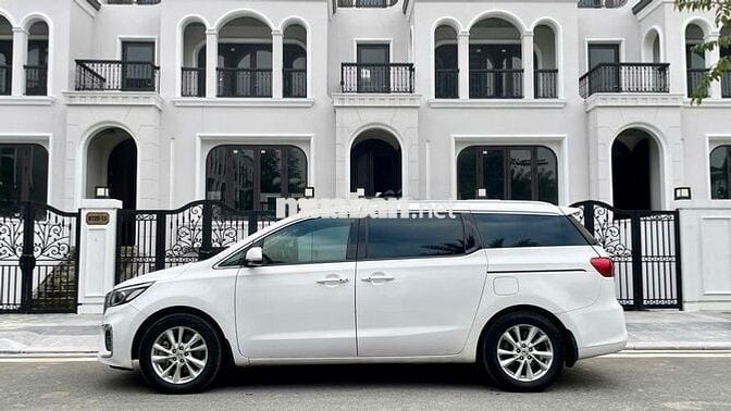 Kia Sedona 2020 2.2 DAT Deluxe -Xuất được hóa đơn