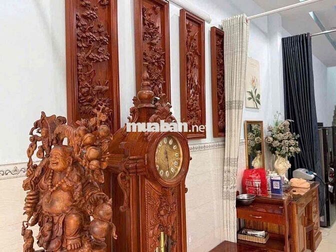 CẦN BÁN GẤP MT KINH DOANH DĨ AN