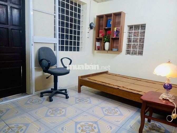 Mình chính chủ cho thuê giá rẻ ở ngõ 90 Chính Kinh 2,9tr