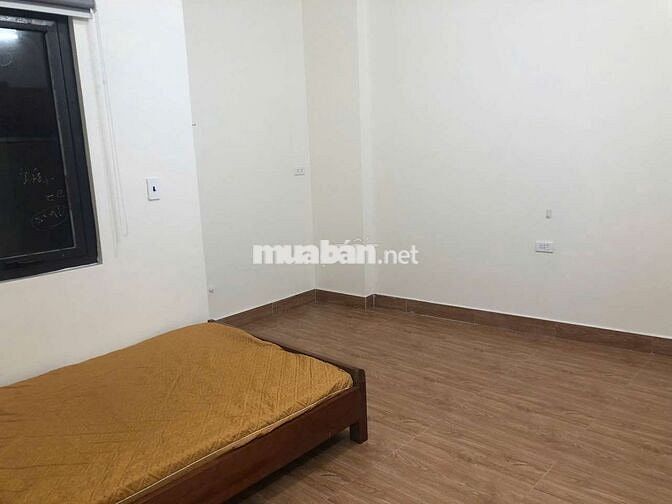 Cho thuê phòng 25m2 tại Số 10A Ngách 275/8 Quan Nhân