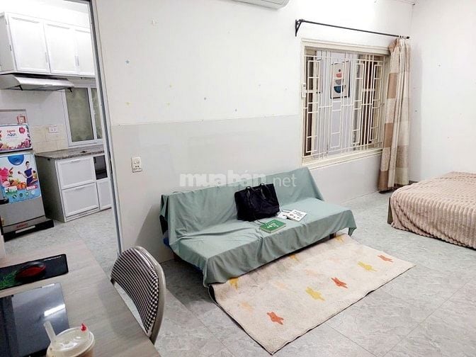 Mặt Ngõ 55 Hoàng Hoa Thám –  Ô TÔ - 71 M- 3 T – MT 6 M – Giá 20.8 Tỷ. 