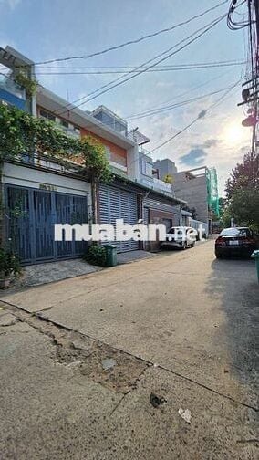 Cho thuê nhà mới hẻm oto tải chỉ 13đ tháng. Có máy lạnh vào ở ngay