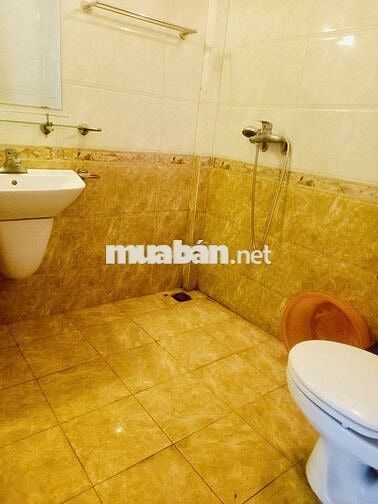 Mình chính chủ cho thuê giá rẻ ở ngõ 90 Chính Kinh 2,9tr