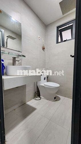 Cho thuê nhà mới hẻm oto tải chỉ 13đ tháng. Có máy lạnh vào ở ngay