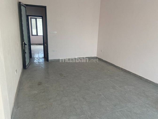 Cho thuê cả nhà mặt phố 207A Thụy Khuê, Tây Hồ HN và CHCC1307 Licogi13