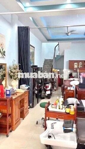 CẦN BÁN GẤP MT KINH DOANH DĨ AN